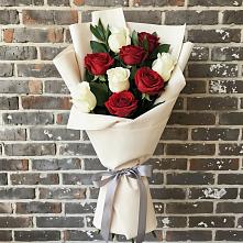 Букет цветов из:  Розы в Белогорске Кемеровской области