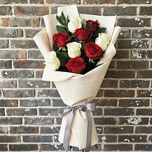 Букет цветов из:  Розы в Белогорске Кемеровской области