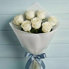 Букет 7 Белых роз Эдлесс Лав в Белогорске Кемеровской области