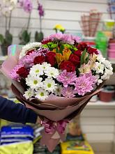 Букет цветов из:  Розы, Хризантемы и Альстромерии #REPLACE_PRED# Белогорске Кемеровской области