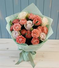 Букет цветов из:  Розы в Белогорске Кемеровской области