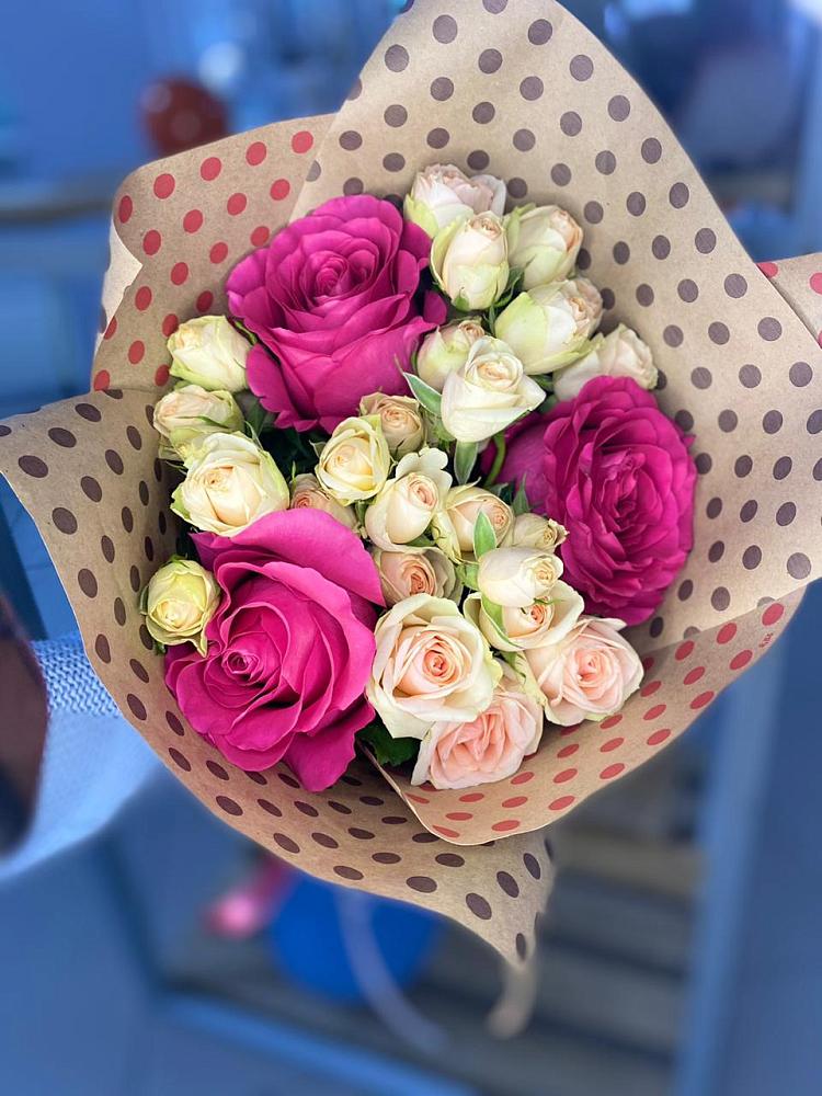 Букет цветов из: Розы в Белогорске Кемеровской области