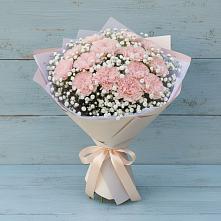 Букет цветов из:  Гвоздики в Белогорске Кемеровской области