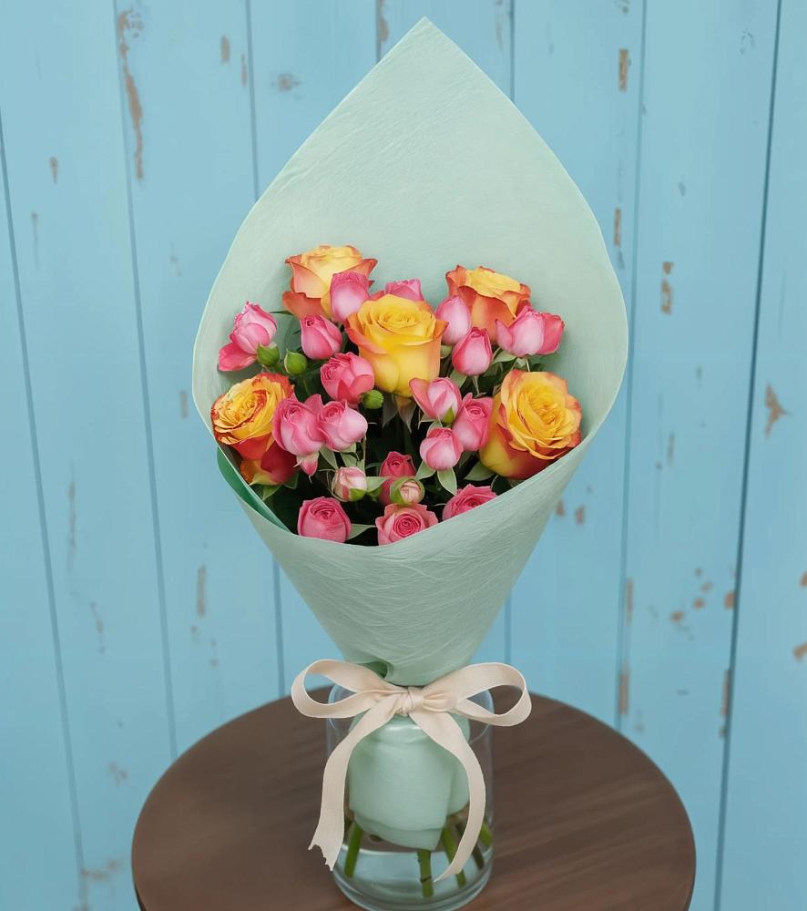 Букет цветов из: Розы в Белогорске Кемеровской области