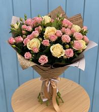 Букет цветов из:  Розы в Белогорске Кемеровской области