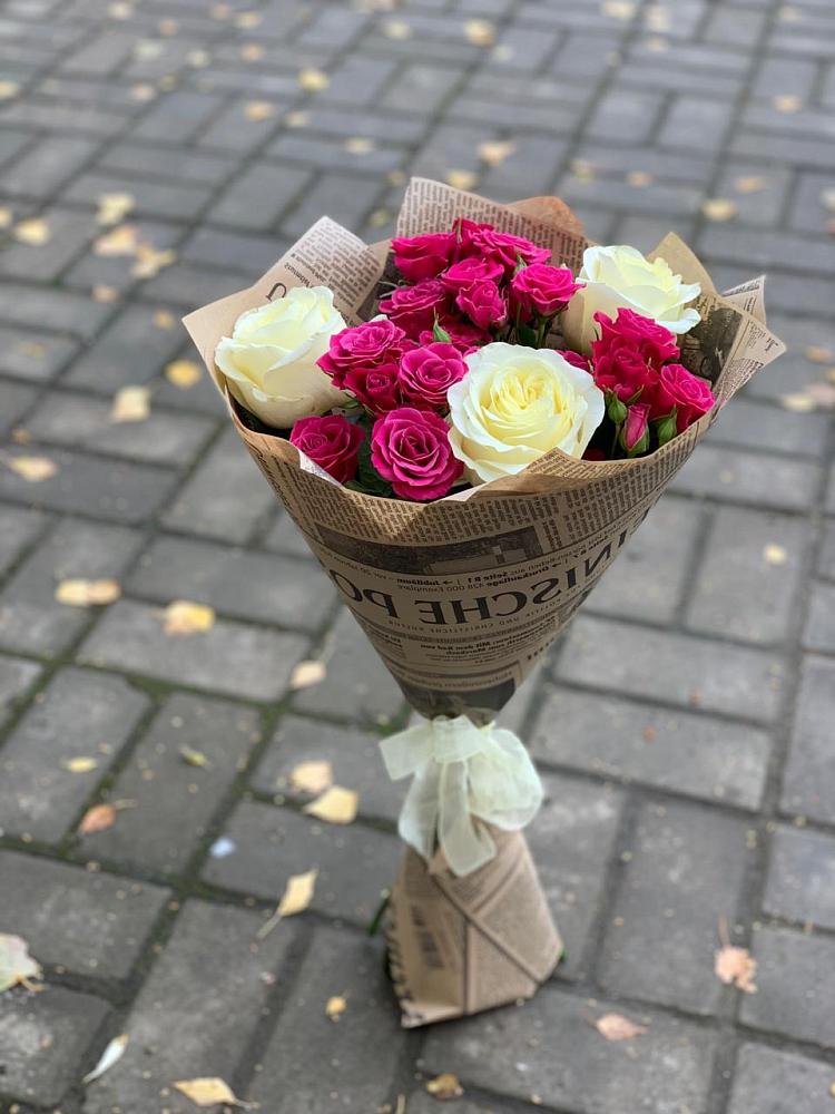 Букет цветов из: Розы в Белогорске Кемеровской области