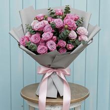 Букет цветов из:  Розы в Белогорске Кемеровской области